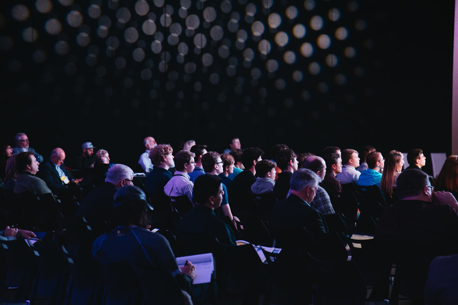 How To Choose The Right Professional Conference